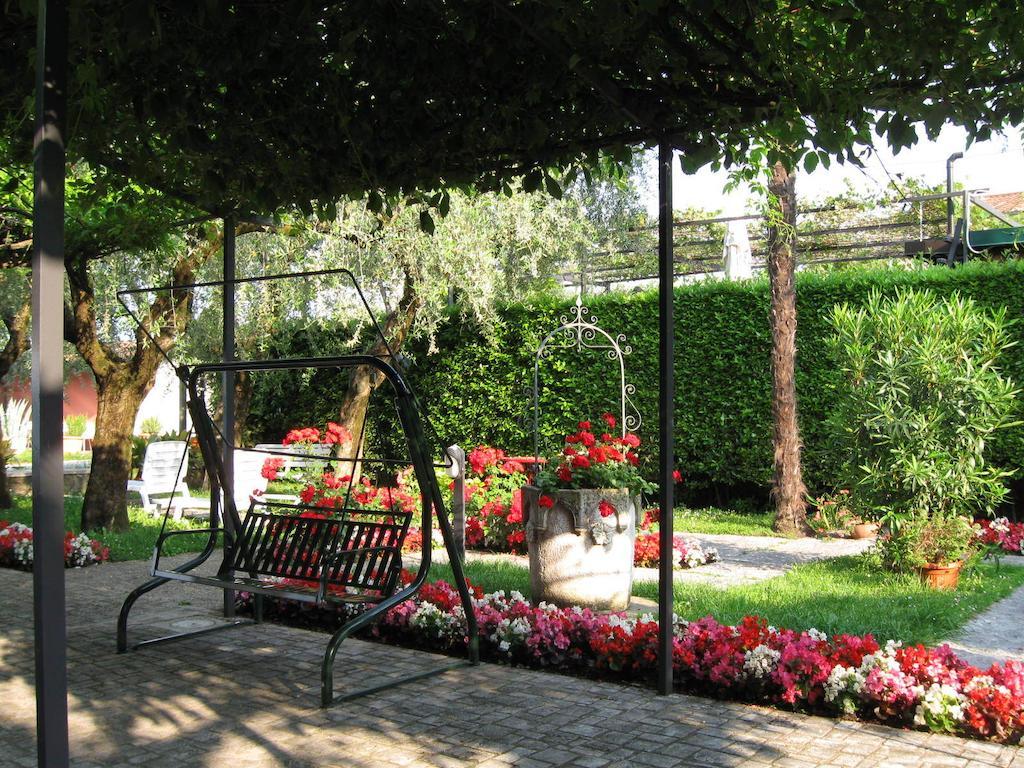 Hotel Giardino Sirmione Exterior foto